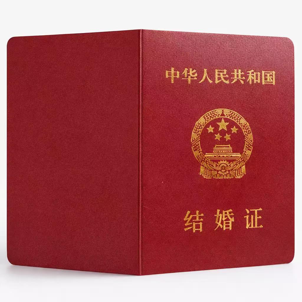 办毕业证需要什么材料:学校标准清单 vs 补办特殊流程,哪种更省心?